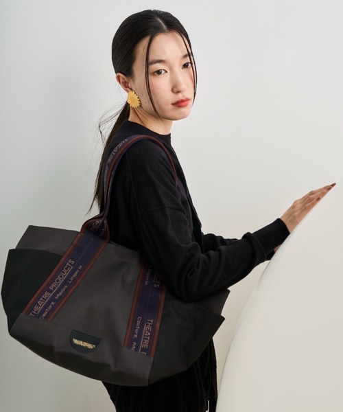 THEATRE PRODUCTS（シアタープロダクツ）の「バイカラーアウトポケットJQテープバッグ-L-（トートバッグ・レディース・ブラック/ベージュ・FREE）」の15枚目の写真