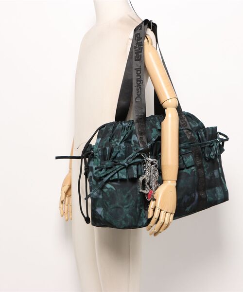 Desigual(デシグアル)の「SERENOCOLLINA ショルダーバッグ(ショルダーバッグ・レディース・ブラック・FREE)」の8枚目の写真