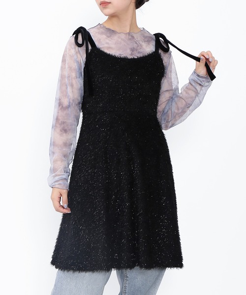 PUNYUS(プニュズ)の「ショルダーリボンキャミワンピース(ワンピース・レディース・ダークグレー/ブルー/ピンク/ブラック・3/2/1/4)」の2枚目の写真