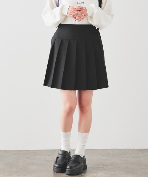 Honeys（ハニーズ）の「リボン付プリーツスカート（スカート・レディース・ライトグレー系/グレイッシュベージュ/ブラック・L/M/S/SS/LL）」の10枚目の写真