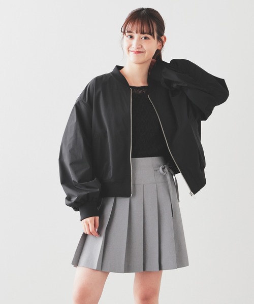 Honeys（ハニーズ）の「リボン付プリーツスカート（スカート・レディース・ライトグレー系/グレイッシュベージュ/ブラック・L/M/S/SS/LL）」の13枚目の写真