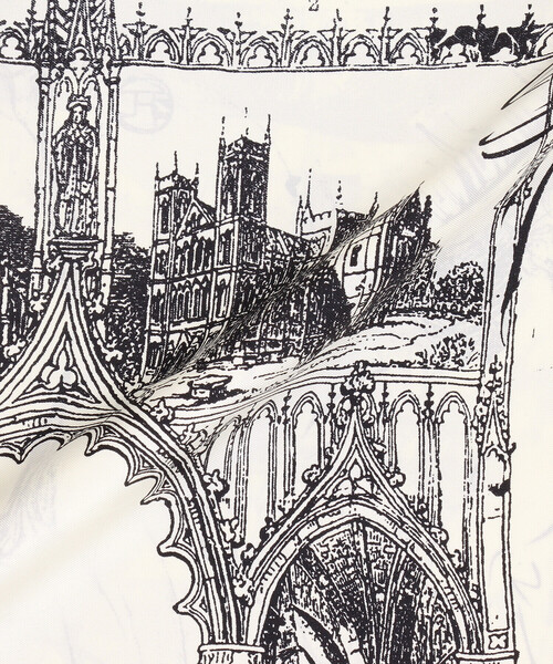 K.T KIYOKO TAKASE（キヨコタカセ）の「線画風プリント スカーフ（ストール/ショール・レディース・ブラック/ブラウン/ネイビー・FREE）」の8枚目の写真