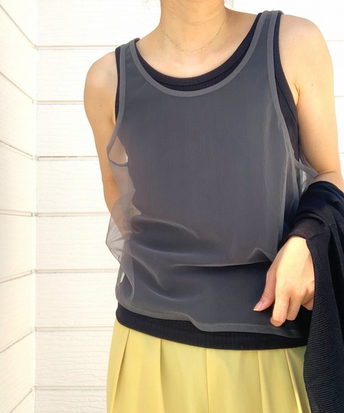 Q（キュー）の「チュール＆リブレイヤードタンク（タンクトップ・レディース・ライトグレー/ブラック・MEDIUM）」の8枚目の写真