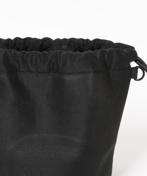 LOWRYS FARM（ローリーズファーム）の「ＬＦシアーキンチャクバック 323503（ショルダーバッグ・レディース・ブラック/グレー/レッド・FREE）」の22枚目の写真