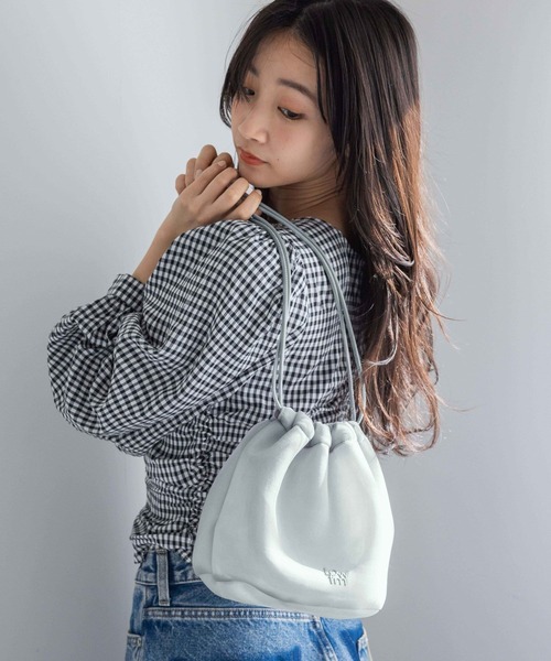 LOWRYS FARM（ローリーズファーム）の「ＬＦシアーキンチャクバック 323503（ショルダーバッグ・レディース・ブラック/グレー/レッド・FREE）」の8枚目の写真