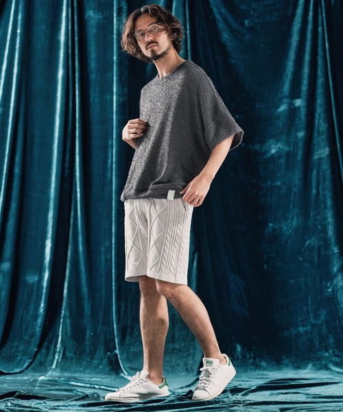 ANGENEHM（アンゲネーム）の「mp13333-Airy yarn cable stitch shorts ニットショートパンツ（その他パンツ・メンズ・ブラック/グレイッシュベージュ/キナリ/サックスブルー系・S/M/L）」の7枚目の写真
