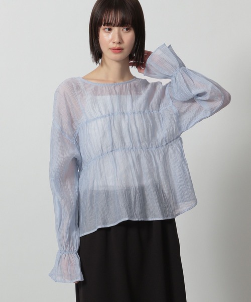 LAKOLE（ラコレ）の「2WAYシアーギャザーブラウス / 322624（シャツ/ブラウス・レディース・サーモンピンク/ブラック/アイボリー/グレイッシュブルー・FREE）」の3枚目の写真