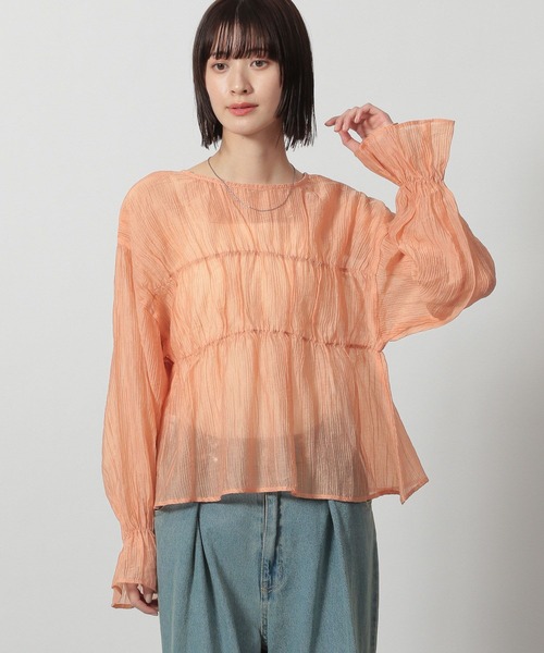 LAKOLE（ラコレ）の「2WAYシアーギャザーブラウス / 322624（シャツ/ブラウス・レディース・サーモンピンク/ブラック/アイボリー/グレイッシュブルー・FREE）」の4枚目の写真