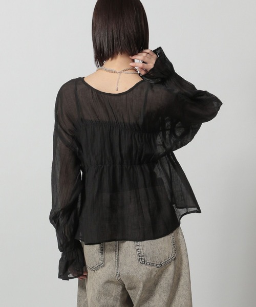 LAKOLE（ラコレ）の「2WAYシアーギャザーブラウス / 322624（シャツ/ブラウス・レディース・サーモンピンク/ブラック/アイボリー/グレイッシュブルー・FREE）」の11枚目の写真