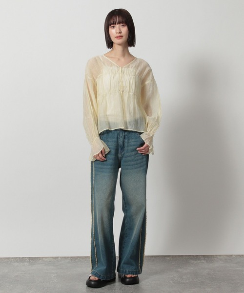 LAKOLE（ラコレ）の「2WAYシアーギャザーブラウス / 322624（シャツ/ブラウス・レディース・サーモンピンク/ブラック/アイボリー/グレイッシュブルー・FREE）」の15枚目の写真