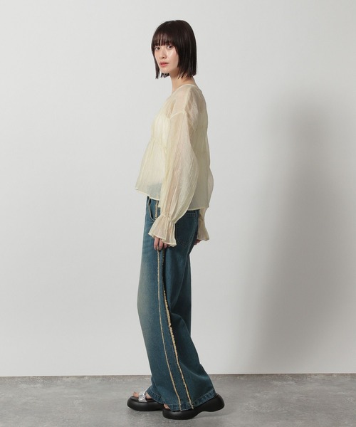 LAKOLE（ラコレ）の「2WAYシアーギャザーブラウス / 322624（シャツ/ブラウス・レディース・サーモンピンク/ブラック/アイボリー/グレイッシュブルー・FREE）」の16枚目の写真