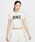 NIKE�i�i�C�L�j�́uNIKE AS W NSW SLIM CROP TEE STREET / �i�C�L �E�B�����Y NSW �X���� �N���b�v �X�g���[�g S/S T�V���c �ySP�z�iT�V���c/�J�b�g�\�[�j�v�b�z���C�g