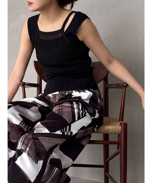 OUNNOUN（オウンノウン）の「【OUNNOUN】メッシュレイヤードニット（Tシャツ/カットソー・レディース・ブラック/ライトブルー/オフホワイト・FREE）」の2枚目の写真