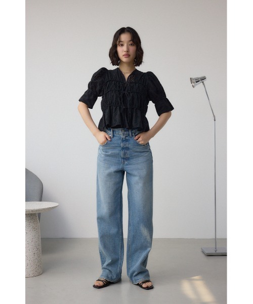 AZUL by moussy（アズールバイマウジー）の「コットンレースパフショルダーブラウス（シャツ/ブラウス・レディース・アイボリー/ブラック/ライム・FREE）」の13枚目の写真