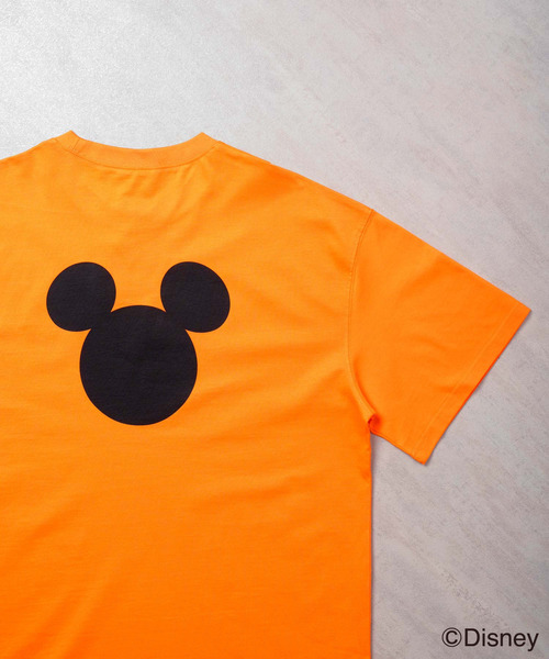 DIANA DISNEY COLLECTION(ダイアナディズニーコレクション)の「【Disney/ディズニー】 MICKEY ミッキーマウス オーバーサイズ 半袖Tシャツ(Tシャツ/カットソー・メンズ・ダークグリーン/杢グレー/チャコール/オレンジ/ブラック/ホワイト・XL/L/M)」の10枚目の写真
