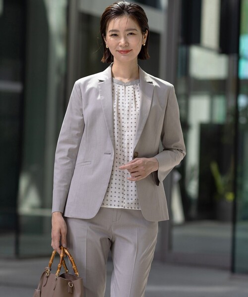 J.PRESS Ladies(J.プレス レディス)の「【洗える】ジオメトリックプリント ブラウス(シャツ/ブラウス・レディース・ネイビー系5/ホワイト系5/サックスブルー系5・XS)」の5枚目の写真