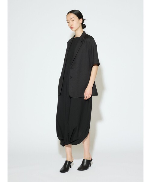 MIDIUMISOLID(ミディウミソリッド)の「MIDIUMISOLID for Ladies ノースリーブツイストヘムワンピース(ワンピース・レディース・カーキ/ブラック・FREE)」の12枚目の写真