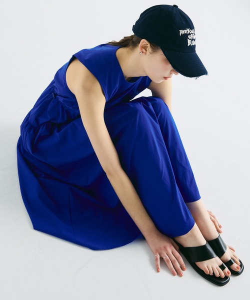 KBF（ケイビーエフ）の「ノースリーブドロストワンピース（ワンピース・レディース・ブルー/アイボリー/ブラック・ONE）」の3枚目の写真