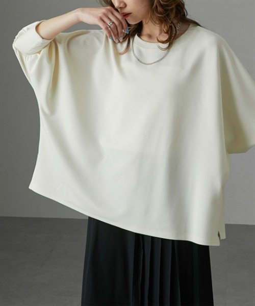 Soiunique（スワユニーク）の「カットジョーゼットゆったりサイズドルマンリブ使いトップス　［Soiunique］（Tシャツ/カットソー・レディース・ブラック/オフホワイト/ブルー・M/L/LL）」の4枚目の写真