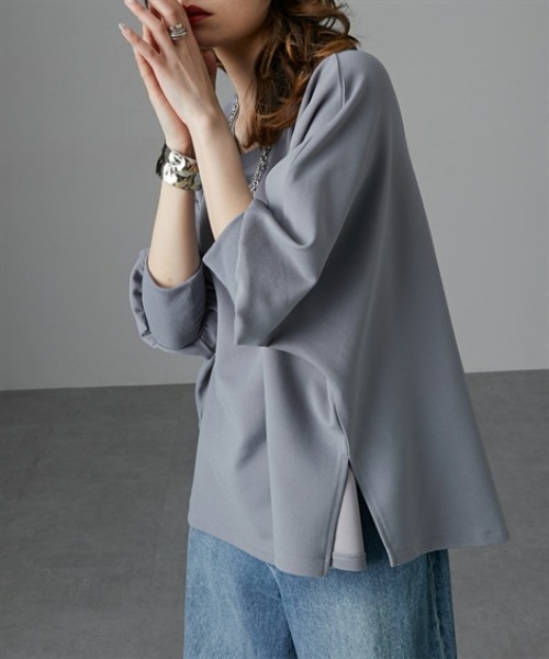 Soiunique（スワユニーク）の「カットジョーゼットゆったりサイズドルマンリブ使いトップス　［Soiunique］（Tシャツ/カットソー・レディース・ブラック/オフホワイト/ブルー・M/L/LL）」の14枚目の写真