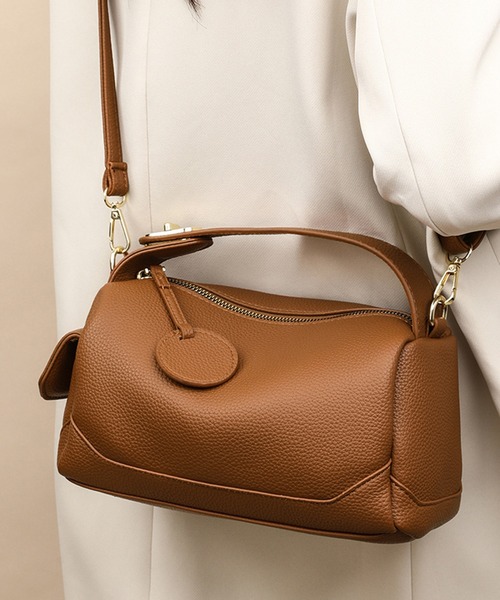 folka（フォルカ）の「4D23 サイドポケット付 ワンハンドル ペティボックス2WAYショルダー（ショルダーバッグ・レディース・ブラック/ブラウン・ONESIZE）」の18枚目の写真