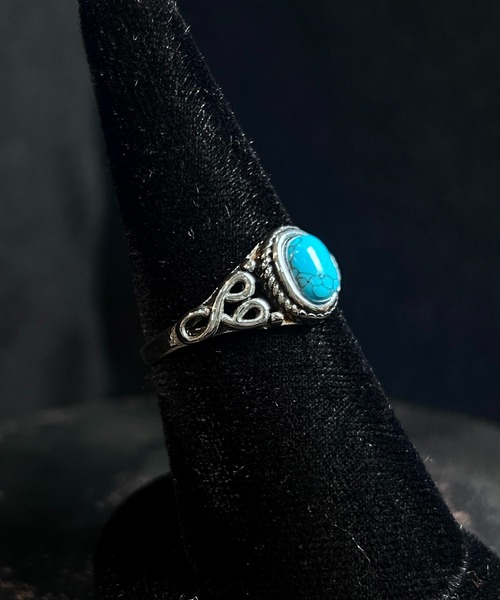 CALIFORNIA OUTFITTERS(カリフォルニア アウトフィッターズ)の「4E19 ターコイズ ブラックストーン ストーンモチーフ シルバーリング(リング・メンズ・シルバー系1/シルバー系2・18号/16号/20号)」の2枚目の写真