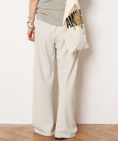 AP STUDIO(エーピーストゥディオ)の「追加エラスティックパンツ(スラックス・レディース・ブラック/アイボリー・34/36/38)」の8枚目の写真