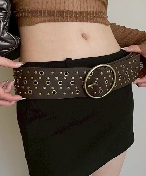 VIBGYOR（ヴィブジョー）の「【LAMPOON】スタッズベルト（ベルト・レディース・ブラウン・FREE）」の3枚目の写真
