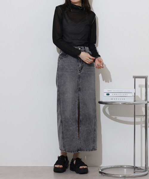 EGLANTINE(エグランティーヌ)の「EGLANTINE シアーインナーメロウカットソー長袖(Tシャツ/カットソー・レディース・ブラック/グレー/オフホワイト/ラベンダー・40)」の12枚目の写真