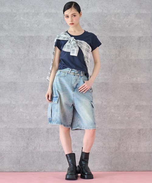 ANAP(アナップ)の「カーゴハーフデニムパンツ(デニムパンツ・レディース・ライトブルー・S/M)」の15枚目の写真