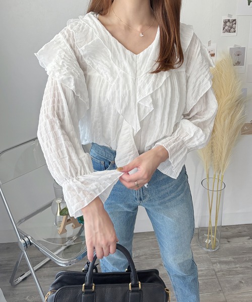 Amulet（アミュレット）の「一枚で可愛く！ふんわり揺れて着心地も良い♪フリルシフォンブラウス（シャツ/ブラウス・レディース・ホワイト/ピンク・L/M）」の4枚目の写真