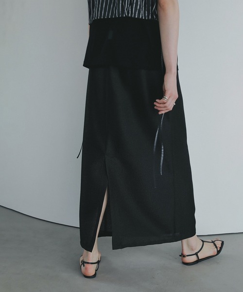 MANOF✨️マノフ　WAIST FRILL STRAIGHT SKIRT MANOF（マノフ）の「WAIST FRILL STRAIGHT SKIRT（スカート
