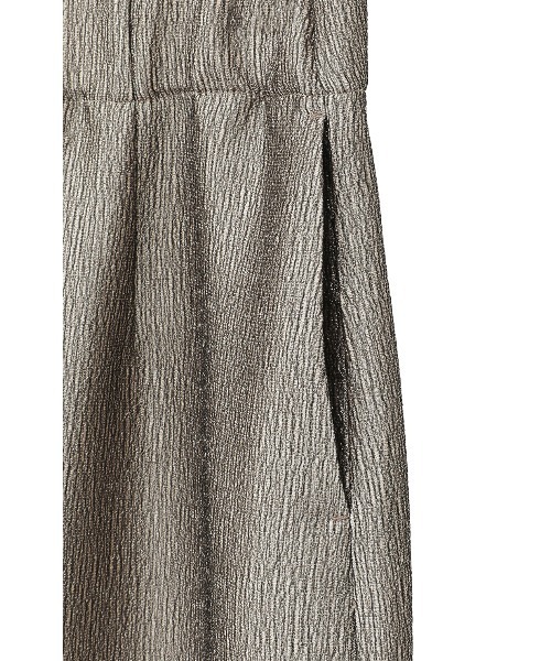 MANOF(マノフ)の「METALLIC NARROW SKIRT(スカート・レディース・ベージュ/ブラック・S/M)」の21枚目の写真
