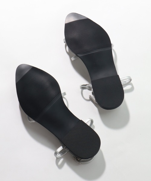 NOGLE(ノグル)の「【NOGLE/ノグル】Tストラップミュールサンダル(サンダル・レディース・ブラック/ホワイト/シルバー・22.5cm/24.5cm/23.5cm)」の9枚目の写真