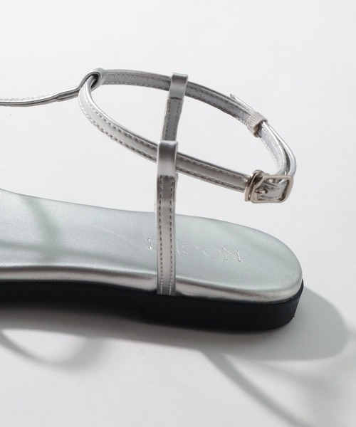 NOGLE(ノグル)の「【NOGLE/ノグル】Tストラップミュールサンダル(サンダル・レディース・ブラック/ホワイト/シルバー・22.5cm/24.5cm/23.5cm)」の6枚目の写真