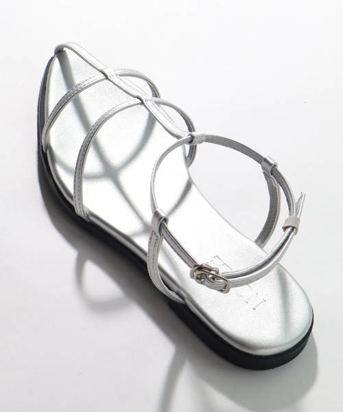 NOGLE(ノグル)の「【NOGLE/ノグル】Tストラップミュールサンダル(サンダル・レディース・ブラック/ホワイト/シルバー・22.5cm/24.5cm/23.5cm)」の8枚目の写真