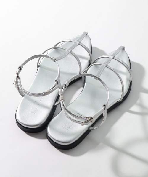 NOGLE(ノグル)の「【NOGLE/ノグル】Tストラップミュールサンダル(サンダル・レディース・ブラック/ホワイト/シルバー・22.5cm/24.5cm/23.5cm)」の10枚目の写真