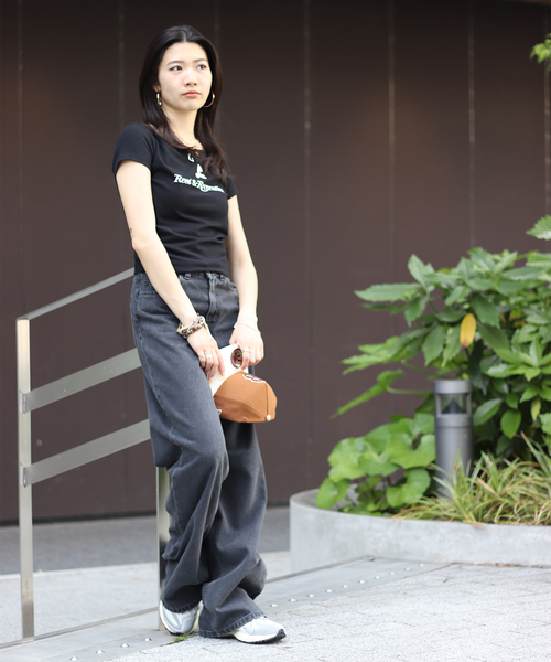 Rest&Recreation（レストアンドレクリエーション）の「【Rest&Recreation/レストアンドレクリエーション】 LIP NECK Tシャツ（Tシャツ/カットソー・レディース・ブラック/ホワイト・FREE）」の4枚目の写真