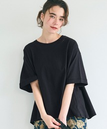 バックタックフレアTシャツ