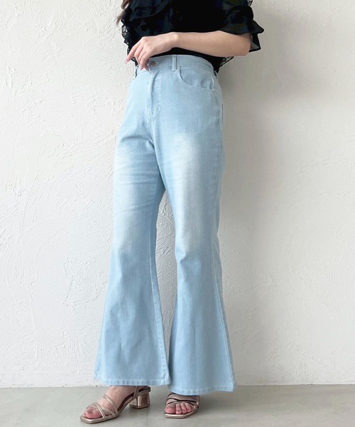 apres jour（アプレジュール）の「ストレッチフレアデニムパンツ（デニムパンツ・レディース・ブルー/ライトブルー・MEDIUM/SMALL）」の9枚目の写真