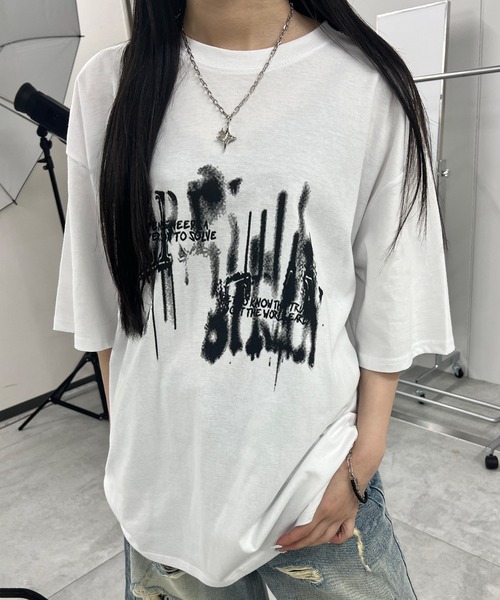 Figments（フィグメンツ）の「インクロゴビッグＴ（Tシャツ/カットソー・レディース・ホワイト/ブラック・FREE）」の10枚目の写真