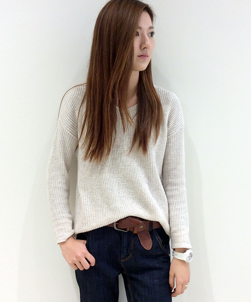 LBC(エルビーシー)の「7Gヤクブレンド畦Vプルオーバー(ニット/セーター・レディース・アッシュグレー/ネイビー/ベージュ・LARGE/MEDIUM)」の3枚目の写真