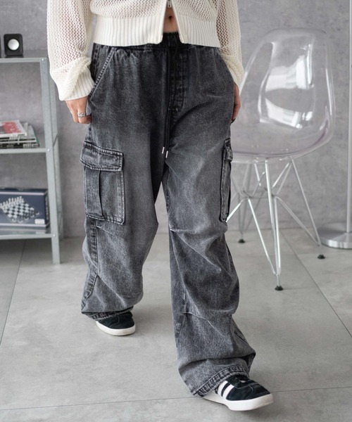 WEGO（ウィゴー）の「WEGO/デニムイージーパラシュートカーゴパンツ（デニムパンツ・レディース・ブラック系3/コバルトブルー/インディゴブルー・SMALL/MEDIUM/X-SMALL）」の15枚目の写真