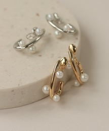 NOIR DE POUPEE | Bubbloop U字3粒パールイヤリング　ノンホールピアス(イヤリング)