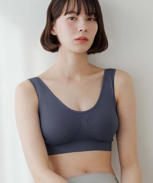 BAMBI WATER（バンビウォーター）の「【昼夜兼用】ノンワイヤーなのにホールド力抜群 外出時もおうちでも 1日中使える ナイトブラ セットアップ可能 ブラジャー（ナイトブラ・レディース・ベージュ/モカ/ネイビー/グレイッシュベージュ/ベージュ系その他/テラコッタ/ライトグレー/アイボリー/ブラック/グレイッシュブルー/スモークピンク/ピンクベージュ・S/XXL/XL/L/M）」の10枚目の写真