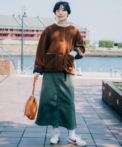 KRIFF MAYER Lady's Collection（クリフメイヤーレディースコレクション）の「【軽い･暖かい】パイルフリースノーカラージャケット（その他アウター・レディース・ネイビー/ブラウン/グレイッシュベージュ/ブルー・MEDIUM/LARGE）」の6枚目の写真