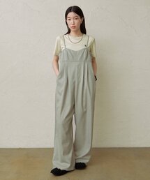 Omekashi（オメカシ）の「サテンシャーリングネック