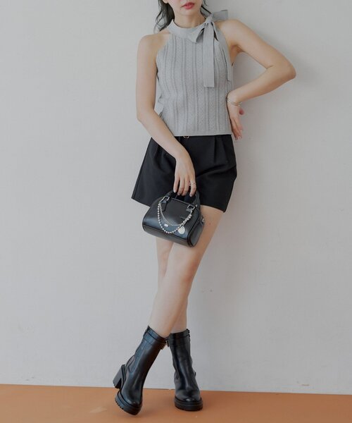 Chico（チコ）の「厚底サイドゴアベルトショートブーツ（ブーツ・レディース・ブラウン/ブラック・LARGE/MEDIUM/SMALL）」の6枚目の写真