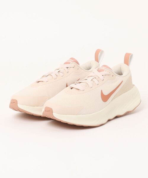 NIKE(ナイキ)の「NIKE ナイキ W PROMINA ウィメンズ プロミナ WFV6343 200PRLWHT/MRSGL(スニーカー・レディース・ベージュ・22.5cm/23.0cm/23.5cm/24.0cm/24.5cm/25.0cm/25.5cm)」の1枚目の写真