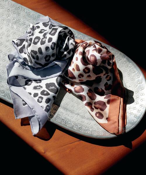 UNTITLED（アンタイトル）の「レオパードプリントスカーフ（バンダナ/スカーフ・レディース・グレー系/キャメル・99）」の3枚目の写真